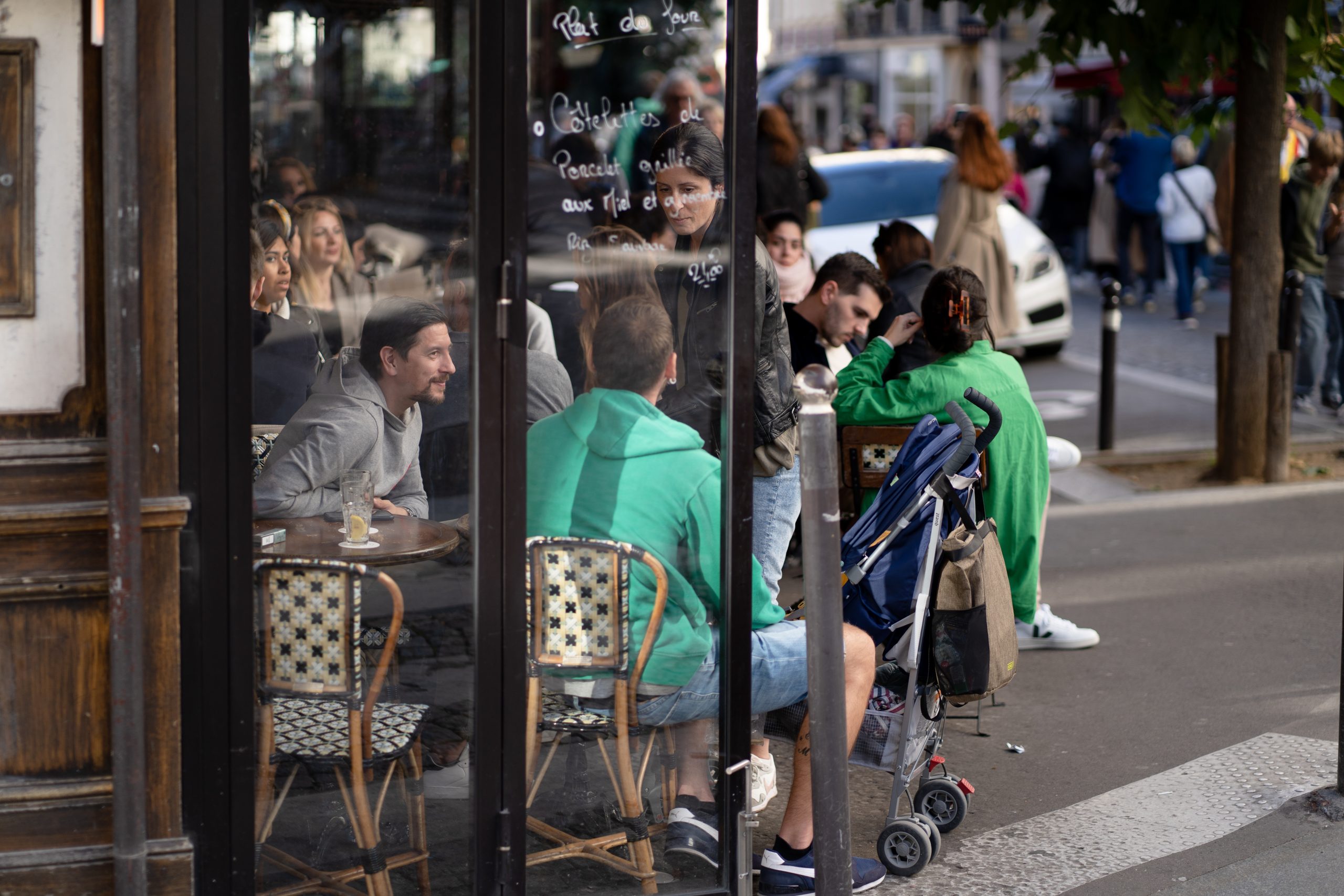 Paris restauranger: Uteservering i Paris.
