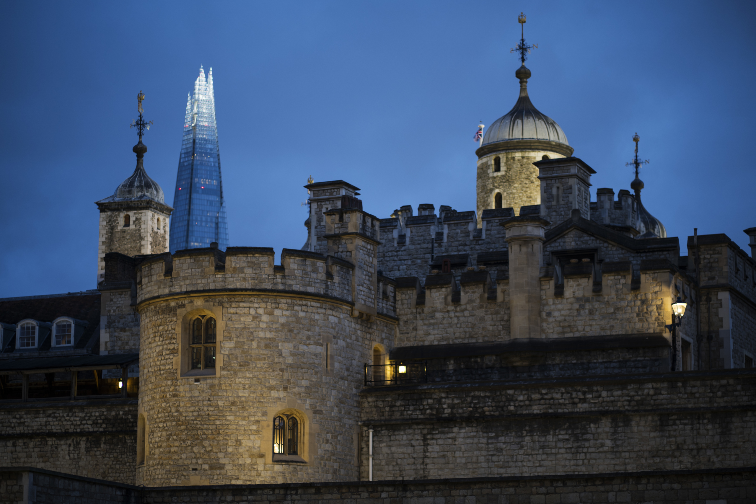 Tower of London under solnedgång. 